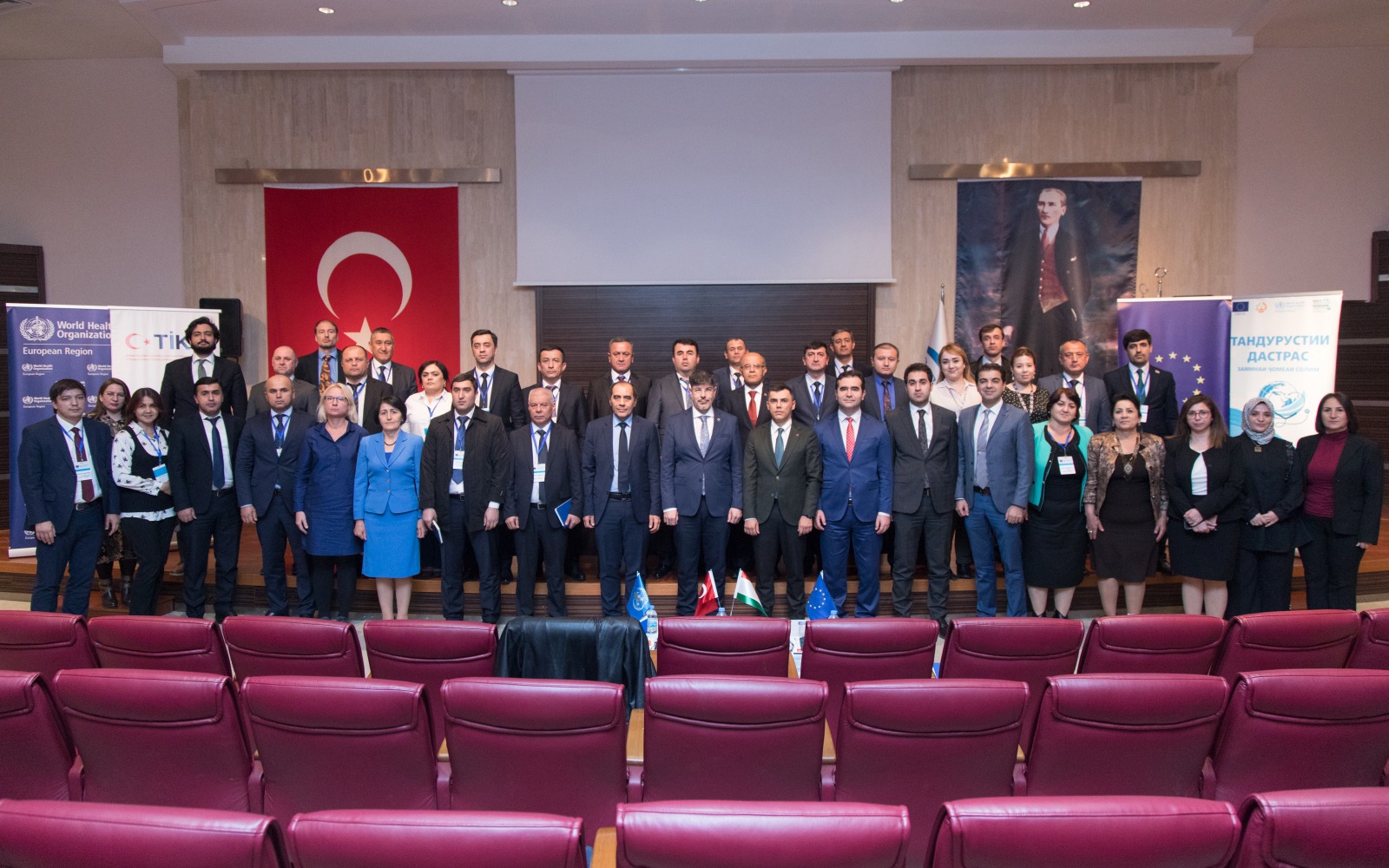 Tacikistan heyeti SGK’yı ziyaret etti