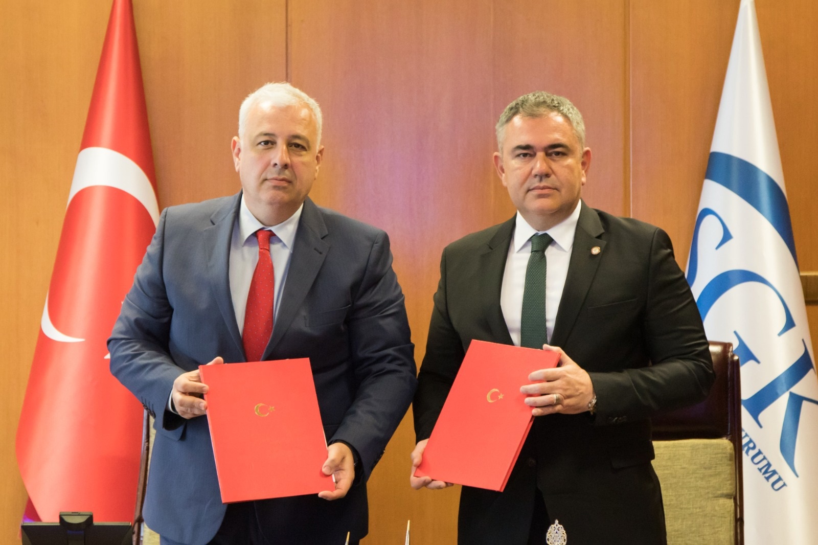 SGK ile TEB arasında ilaç teminine ilişkin ek protokol imzalandı